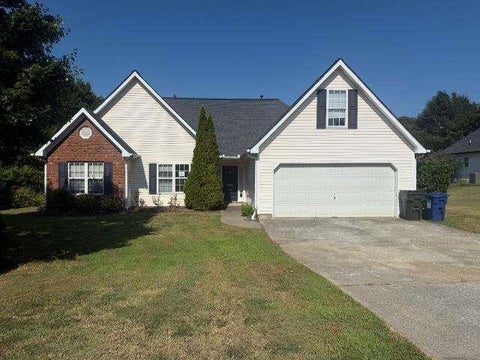 Homes For Sale - 3450 Weeping Willow Lane<br/> Loganville, GA 30052