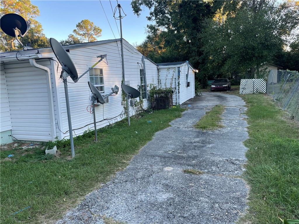 4050 Lafayette Drive