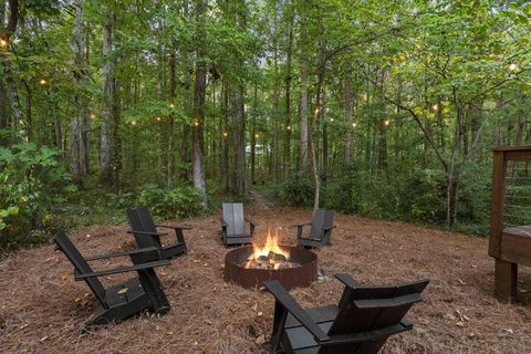 A home in Powder Springs