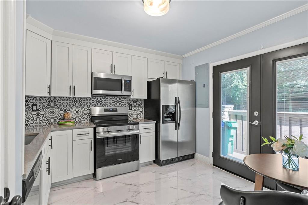 1260 Druid Knoll Drive NE