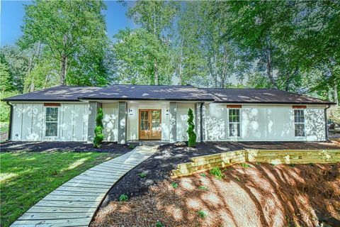 Homes For Sale - 776 Fairfield Drive<br/> Marietta, GA 30068