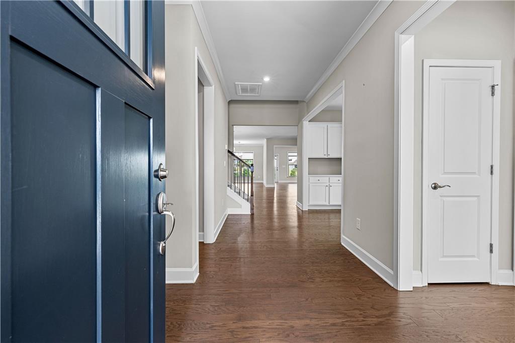 324 Elkins Place