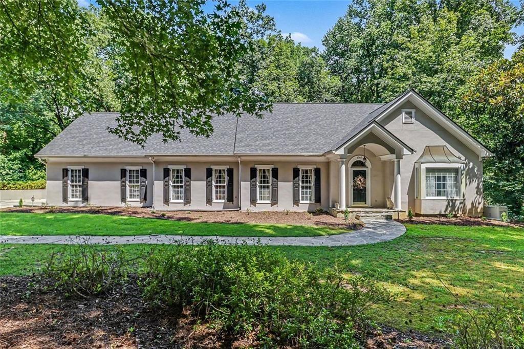 3040 Spalding Drive