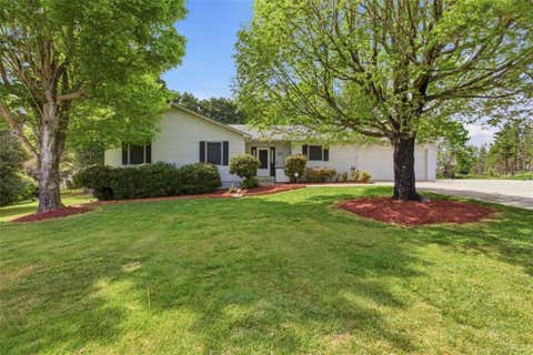 Homes For Sale - 3941 Summit Chase<br/> Gainesville, GA 30506
