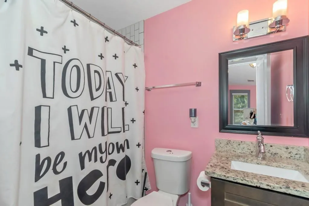 Atlanta, Georgia 30311, United States, 5 Bedrooms Bedrooms, ,4 BathroomsBathrooms,Residential,Active,167497