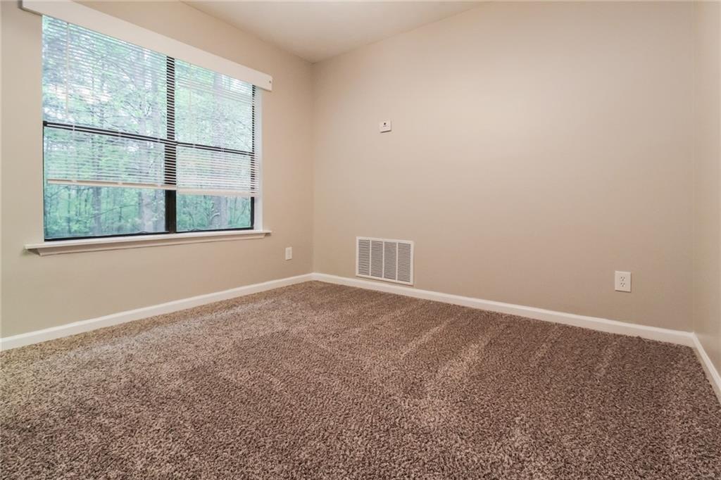 2895 Wildflower Lane, Snellville, Georgia image 4