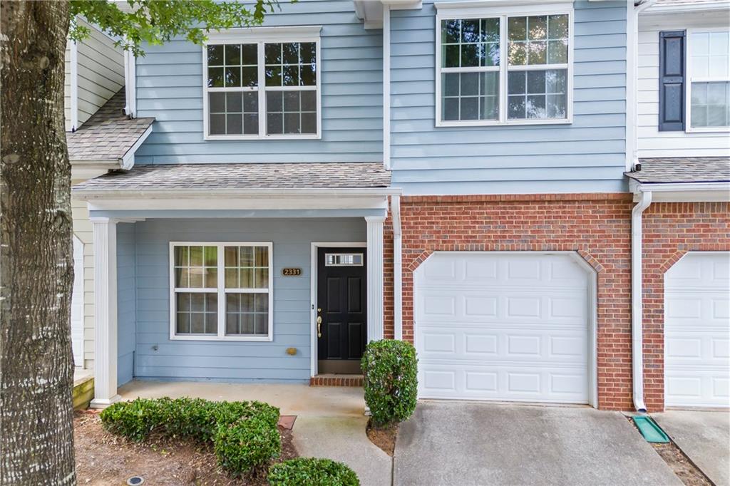 2331 Suwanee Pointe Drive