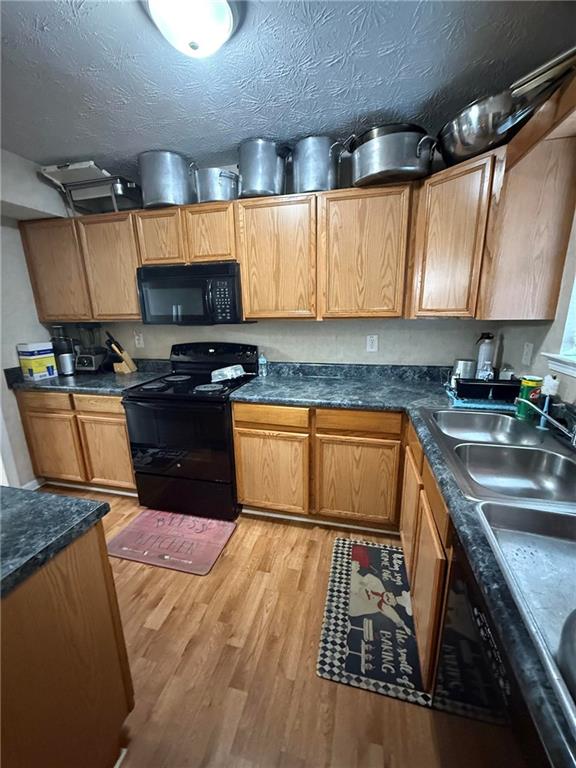 6550 Wellington Chase Court, Lithonia, Georgia image 3