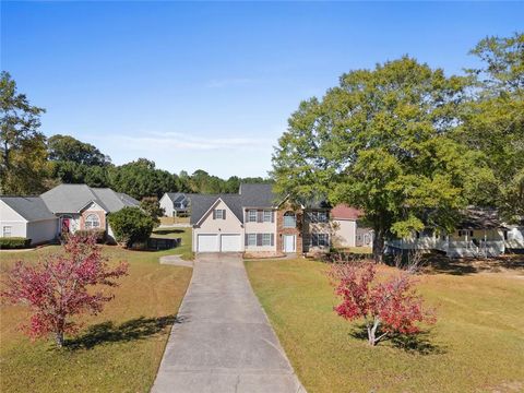 A home in Douglasville