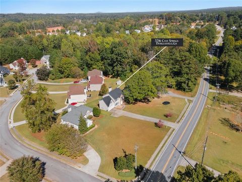 A home in Douglasville