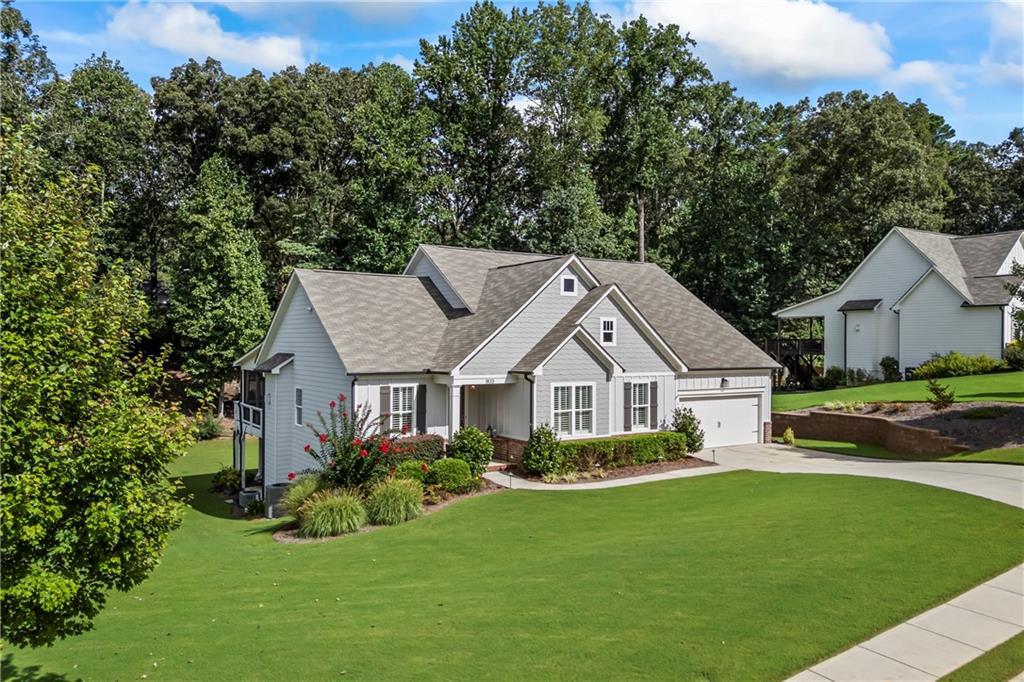 1833 Hidden Creek Drive