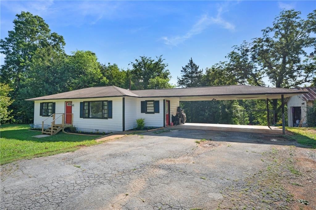 2796 Highway 41 South SE