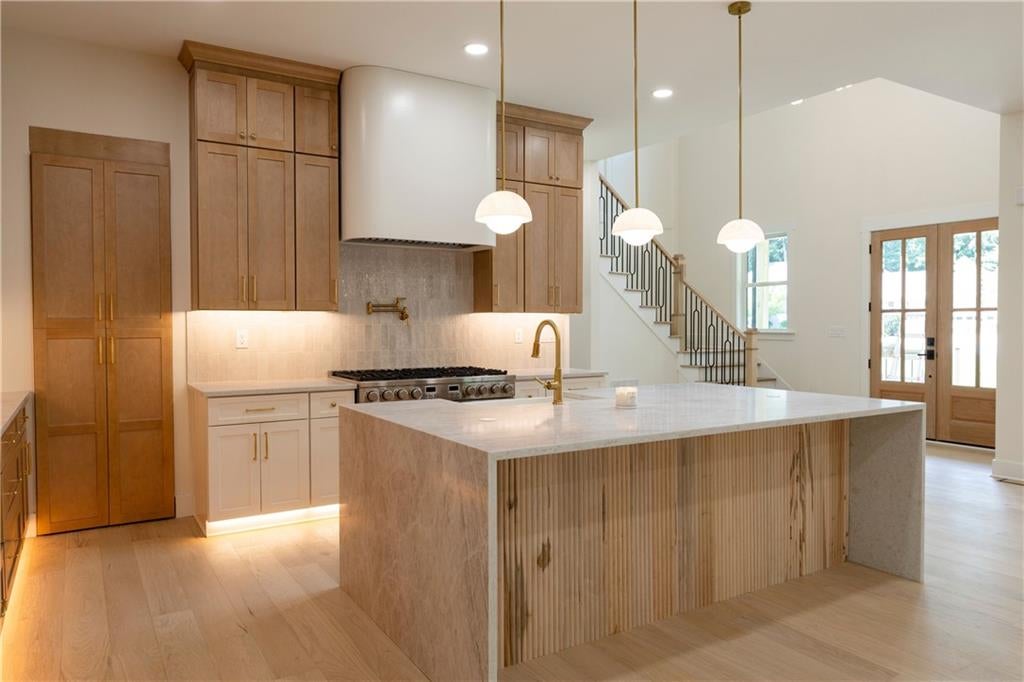 3621 Farmington Lane