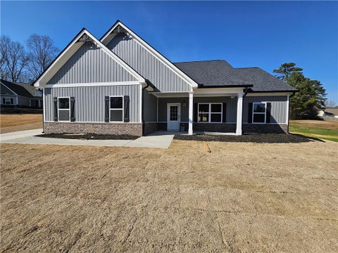 Homes For Sale - 2205 Shady Grove Road<br/> Carrollton, GA 30116