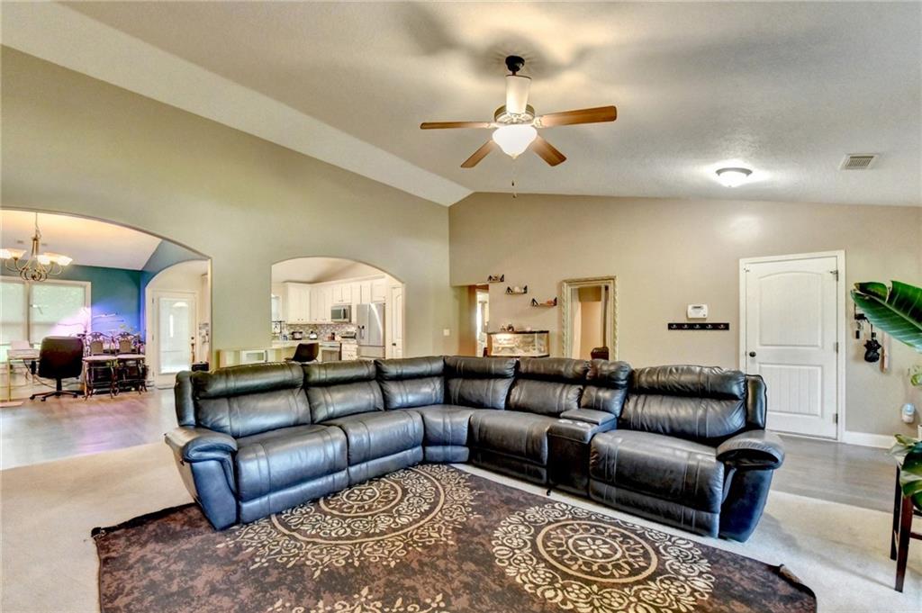 1553 Shoal Creek Drive, Winder, Georgia image 29
