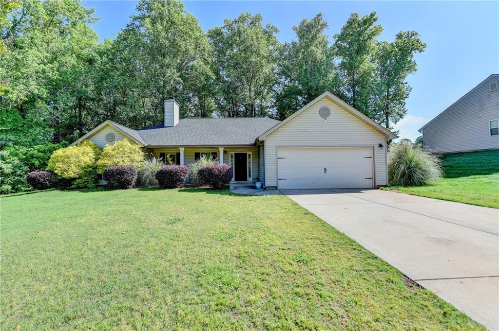 1553 Shoal Creek Drive, Winder, Georgia image 3