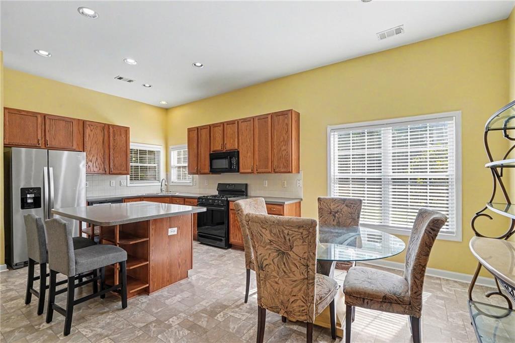 8195 N Links Drive