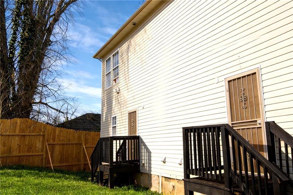 478 Sunset Avenue NW