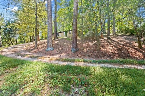 Photo of 9705 Coleman Road, Roswell, GA 30075 (MLS # 7657201)