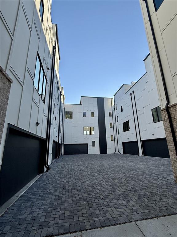 The Foxtrot - Residential