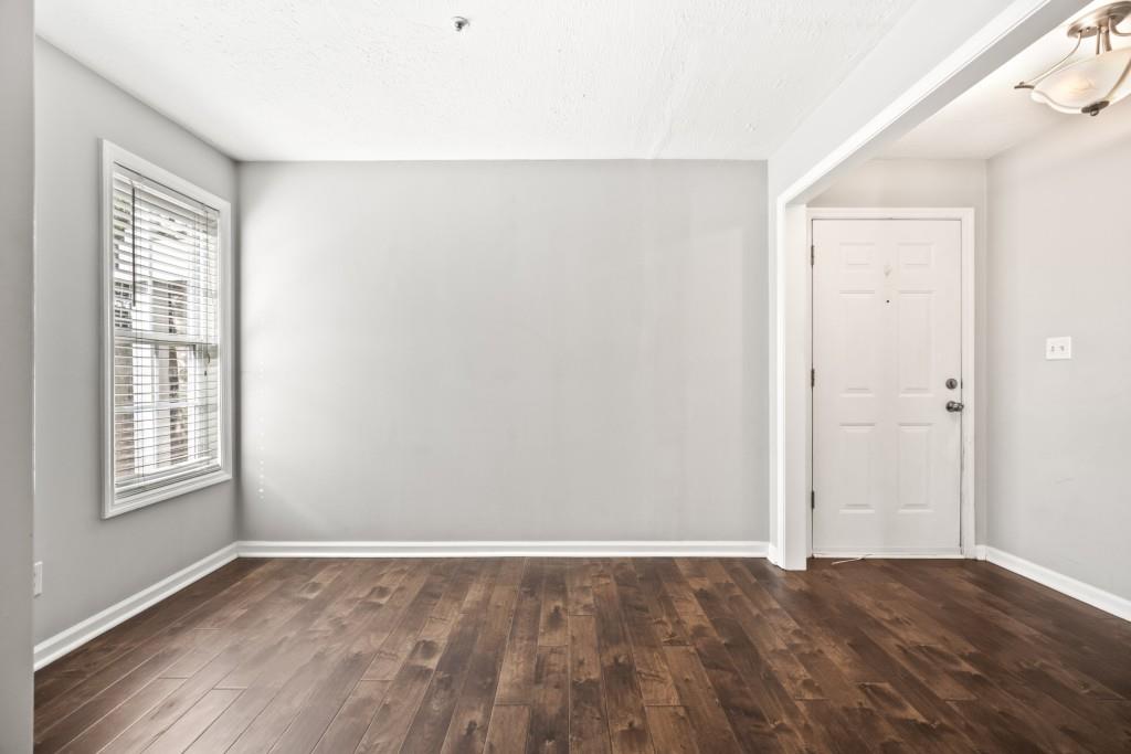 2090 River Heights Walk SE