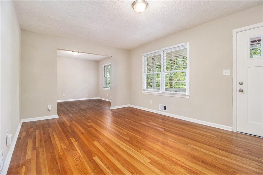 6465 SHERWOOD Trail