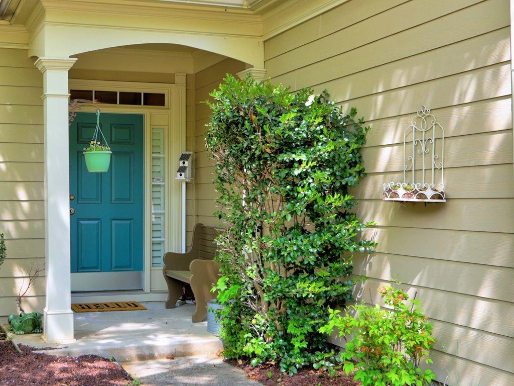 111 Churchcliff Drive, Woodstock, Georgia image 3