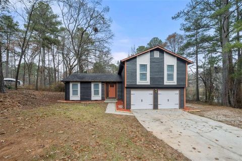 A home in Lithonia