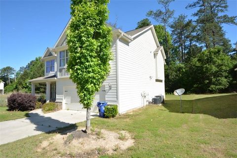 A home in Lithonia