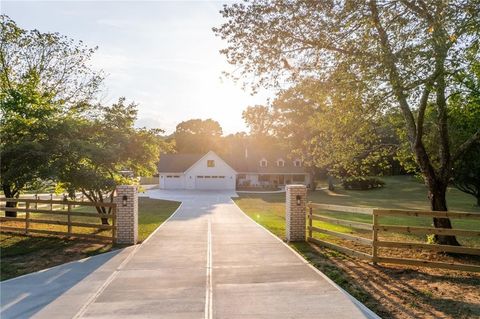 770 WINDING CREEK Trail Dacula GA 30019