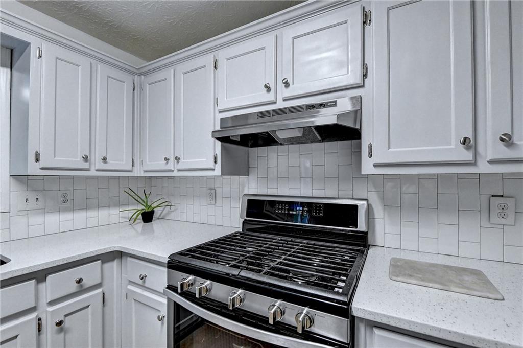 470 Ashland Manor Drive, Lawrenceville, Georgia image 7