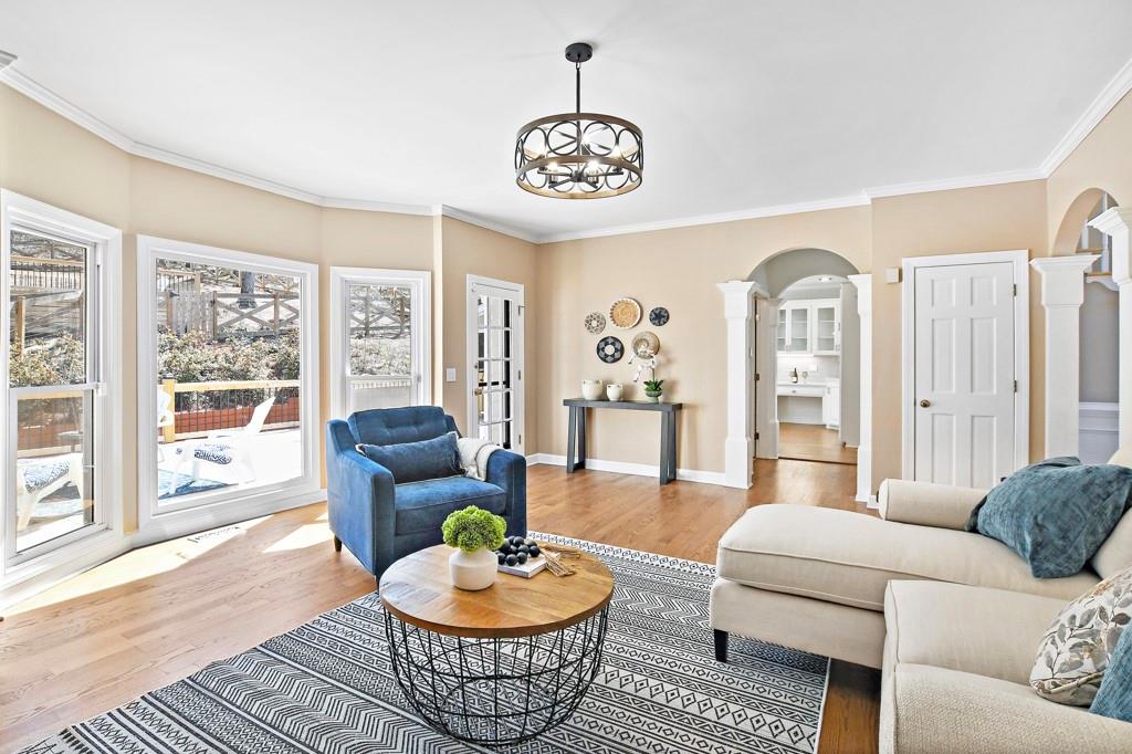 4409 Windsor Oaks Circle