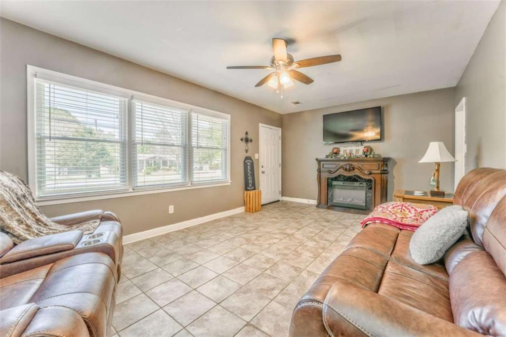 426 N College Drive, Cedartown, Georgia image 3