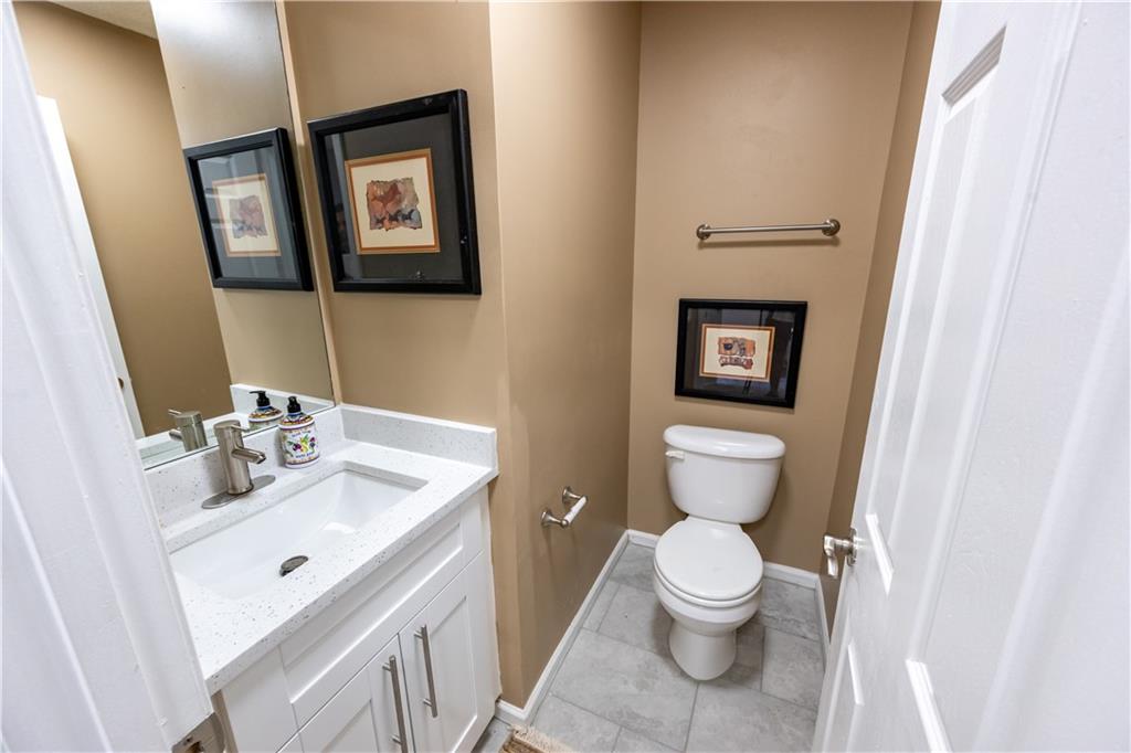 5885 Waggoner Cove, Rex, Georgia image 12
