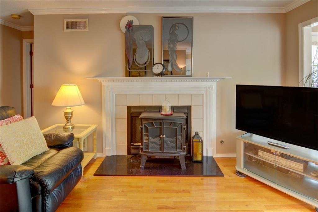 1005 Berkeley Woods Drive, Duluth, Georgia image 7