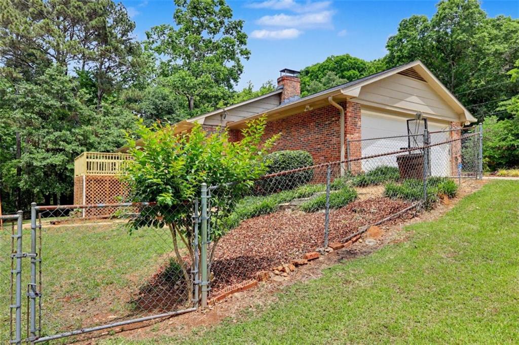 1161 Woodlands Road