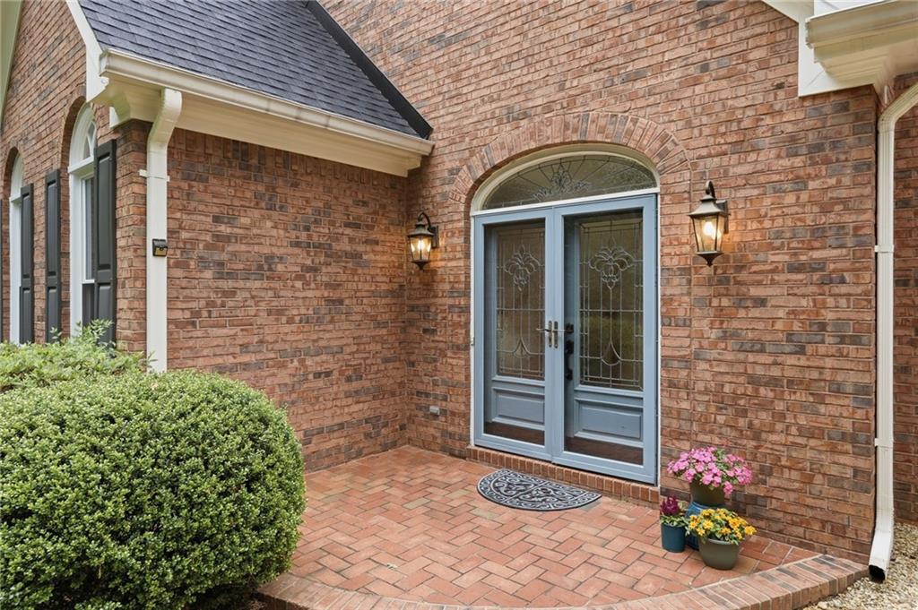5215 Overbend Trail