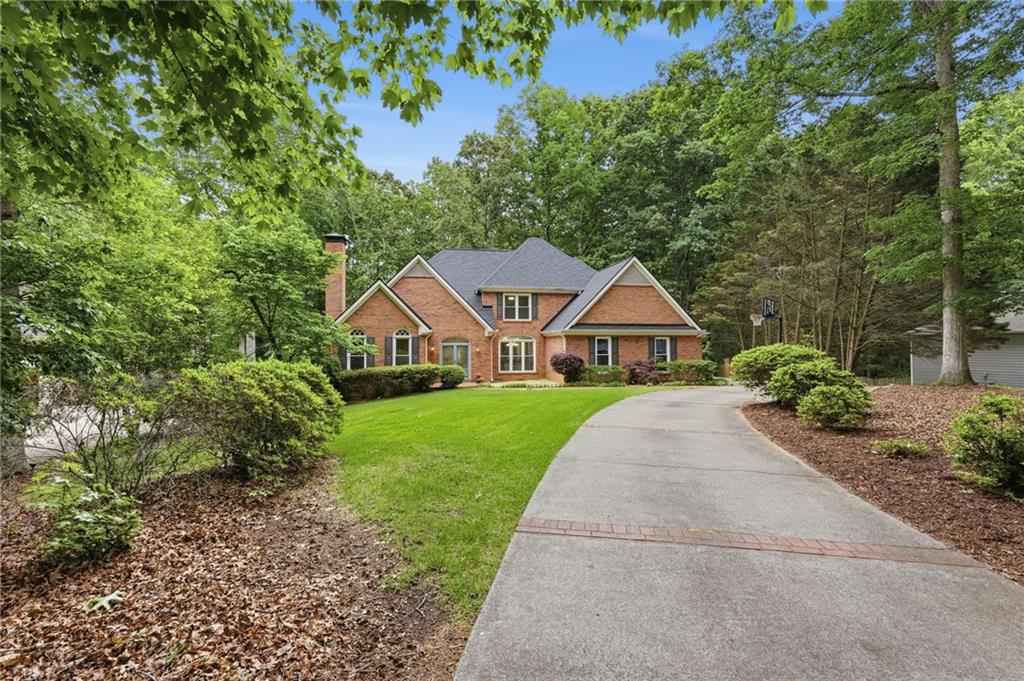 5215 Overbend Trail