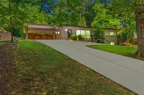 1492 SAGEWOOD Circle Stone Mountain GA 30083