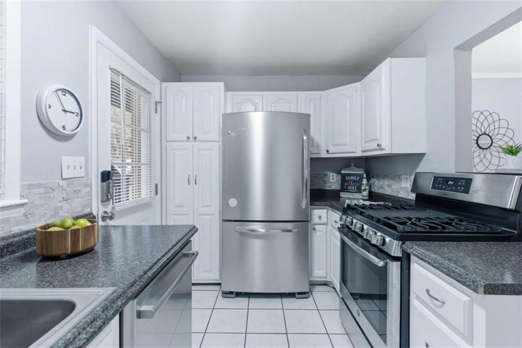 1010 Scott Boulevard B1