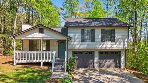 Homes For Sale - 210 Burnt Hickory Drive<br/> Paulding County, Dallas, GA 30132