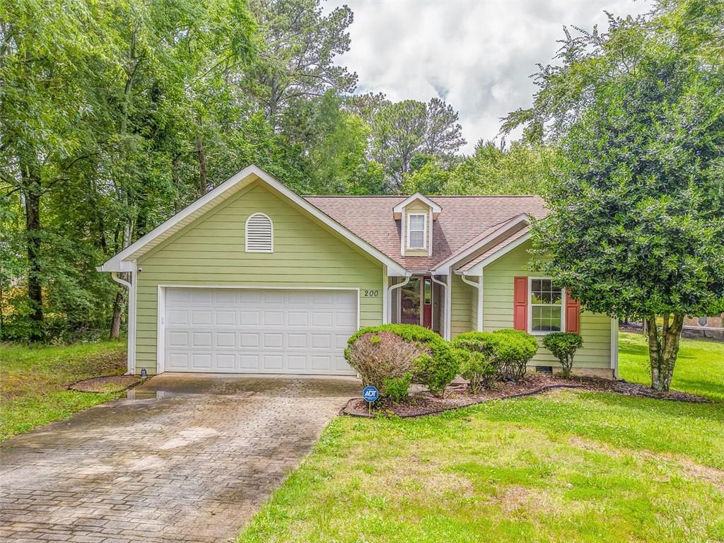 Welcome to 200 Wildwood Circle SE in Calhoun! This inviting home blends comfort and convenience, offering a warm and functional layout that’s easy to love. Step inside to find a bright living area that flows into a well-equipped kitchen with all appliances included — making mealtime simple and move-in a breeze. The bedrooms provide plenty of space to relax and recharge, giving everyone their own retreat.
Outside, you’ll enjoy a fenced backyard with mature trees, perfect for pets, play, gardening, or hosting weekend cookouts. Whether you’re sipping coffee on the patio or letting kids and pets run free, this yard is made for everyday living.
Tucked away in a quiet neighborhood yet just minutes from schools, shopping, dining, and I-75, this home offers the best of both worlds — a peaceful setting with easy access to everything you need. With great features already in place and a welcoming feel throughout, this home is ready for its next chapter!