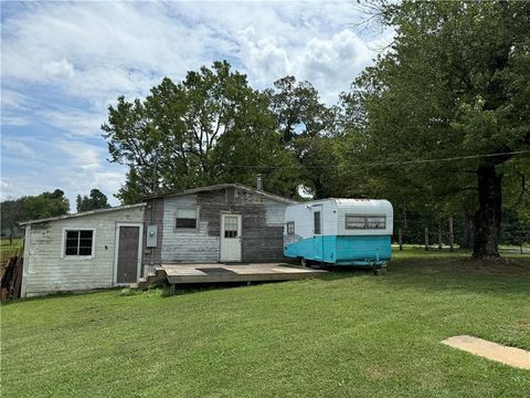 A home in Dawsonville