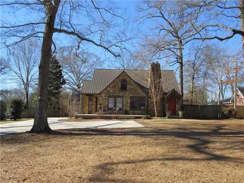 Homes For Sale - 607 N College Street<br/> Cedartown, GA 30125
