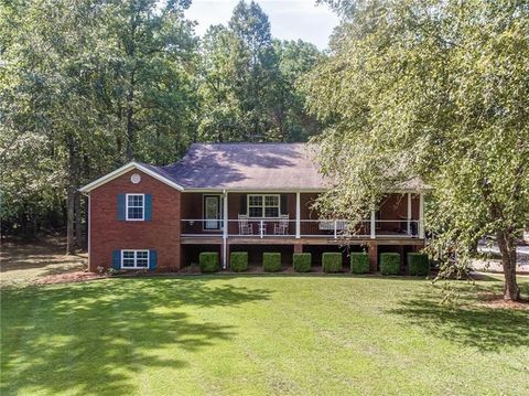 A home in Powder Springs