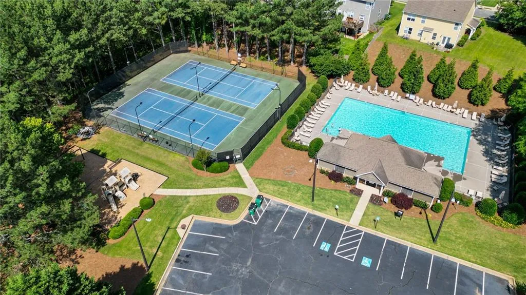 Canton, Georgia 30115, United States, 4 Bedrooms Bedrooms, ,3 BathroomsBathrooms,Residential,Active,138027