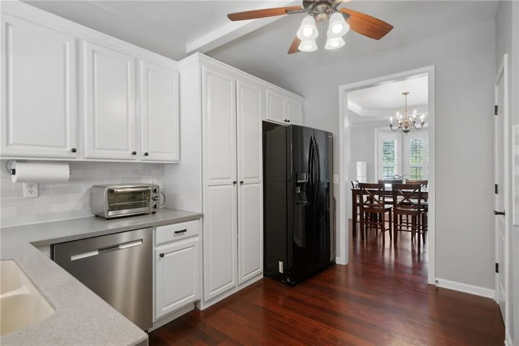 Canton, Georgia 30115, United States, 4 Bedrooms Bedrooms, ,3 BathroomsBathrooms,Residential,Active,138027