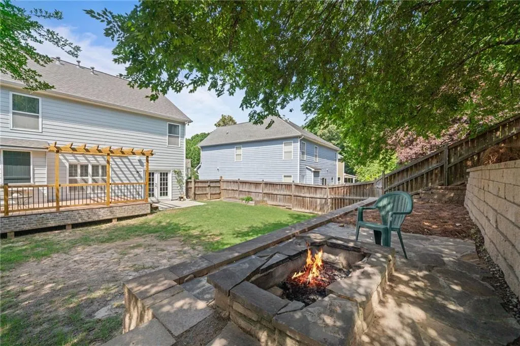 Canton, Georgia 30115, United States, 4 Bedrooms Bedrooms, ,3 BathroomsBathrooms,Residential,Active,138027