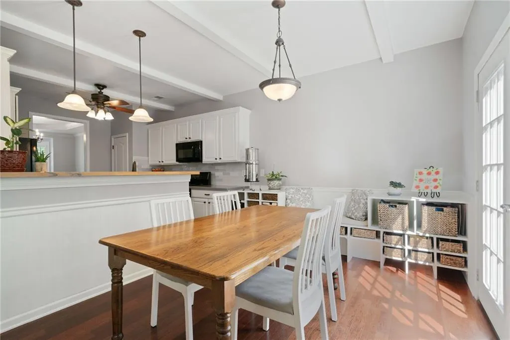 Canton, Georgia 30115, United States, 4 Bedrooms Bedrooms, ,3 BathroomsBathrooms,Residential,Active,138027