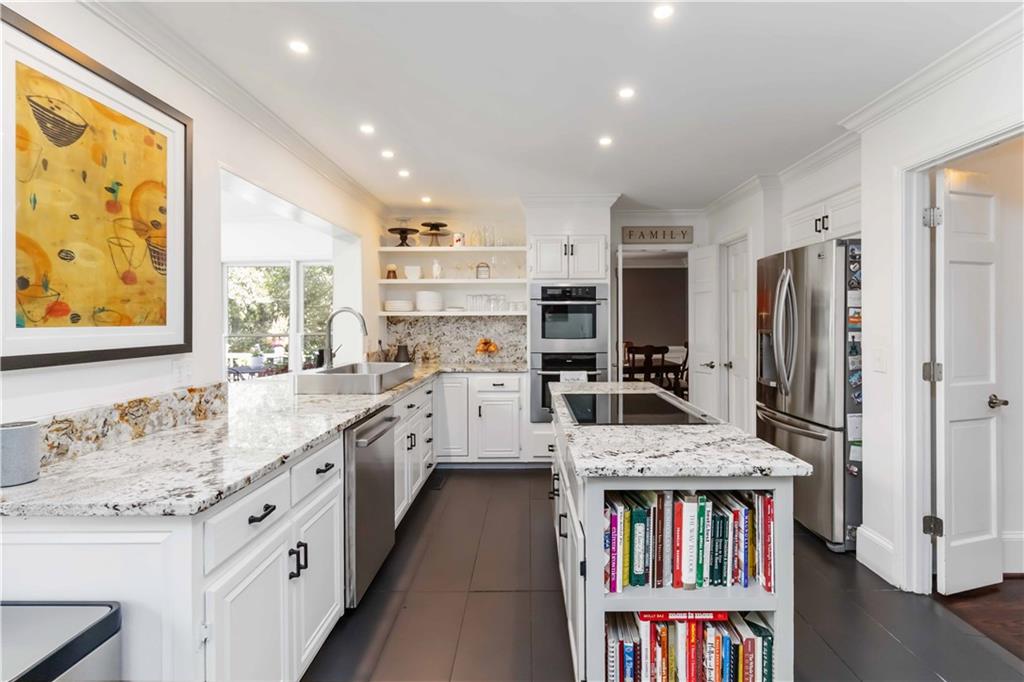8665 Lake Glen Court